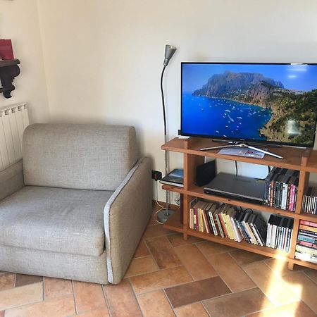 Appartamento Mangia, Leggi, Dormi Costa di Serina Esterno foto