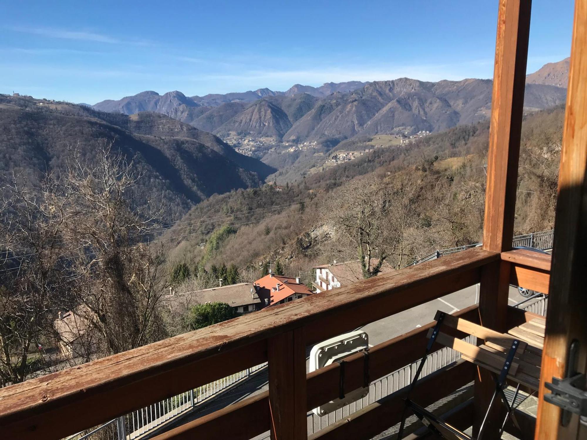 Appartamento Mangia, Leggi, Dormi Costa di Serina Esterno foto