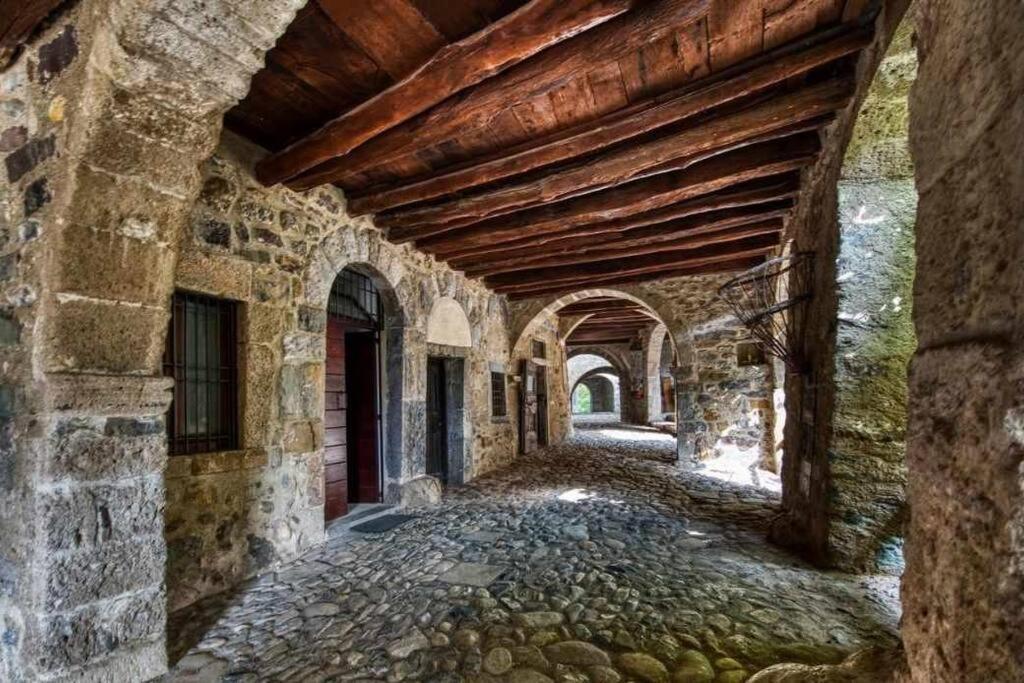 Appartamento Mangia, Leggi, Dormi Costa di Serina Esterno foto