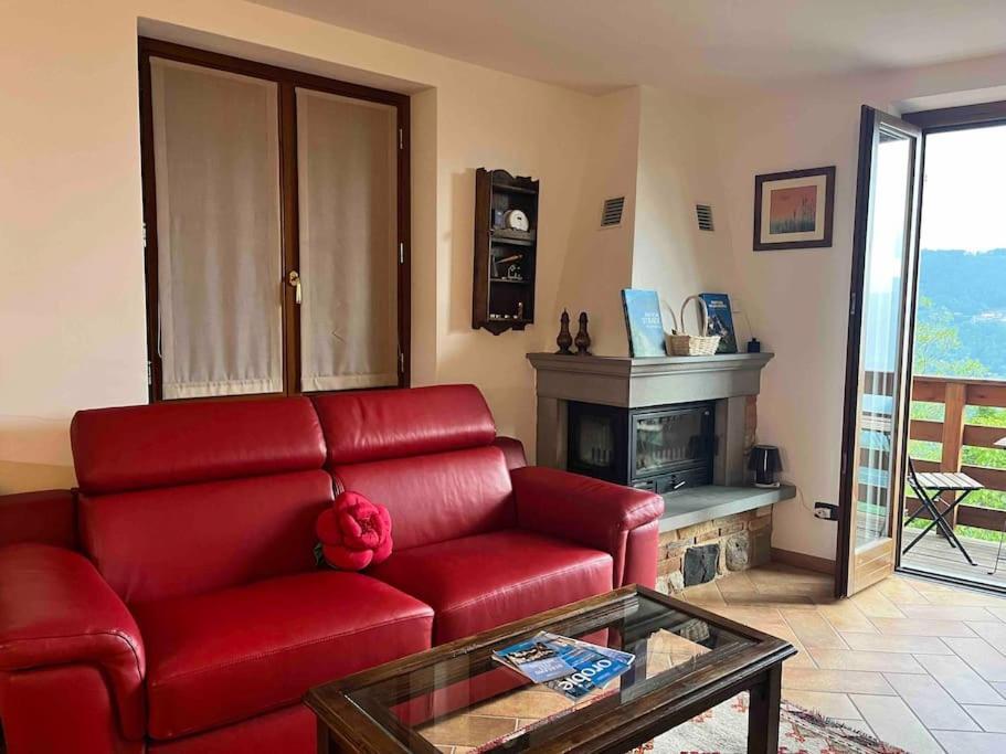 Appartamento Mangia, Leggi, Dormi Costa di Serina Esterno foto