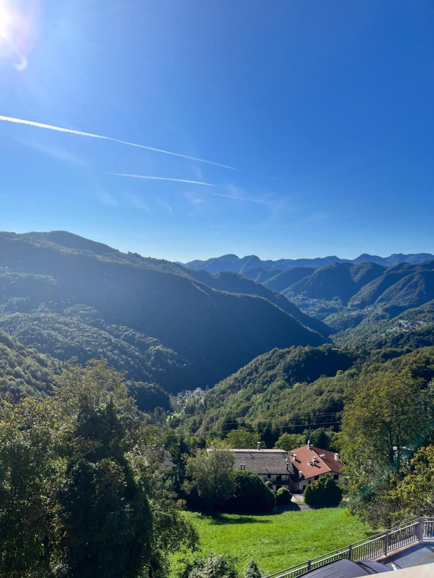 Appartamento Mangia, Leggi, Dormi Costa di Serina Esterno foto